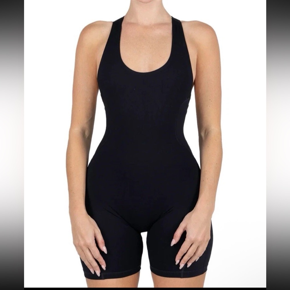Black Sleeveless Bodysuit - Davis Active L/XL NWT